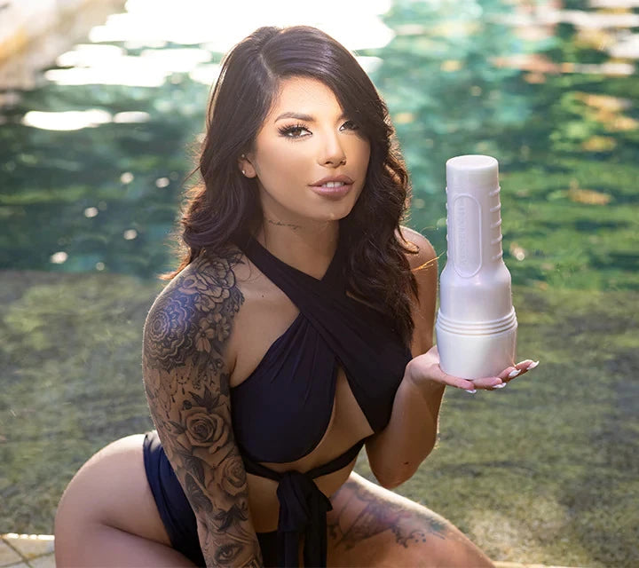 Original Fleshlight Girls Gina Valentina Stellar Vajina Mastürbatör