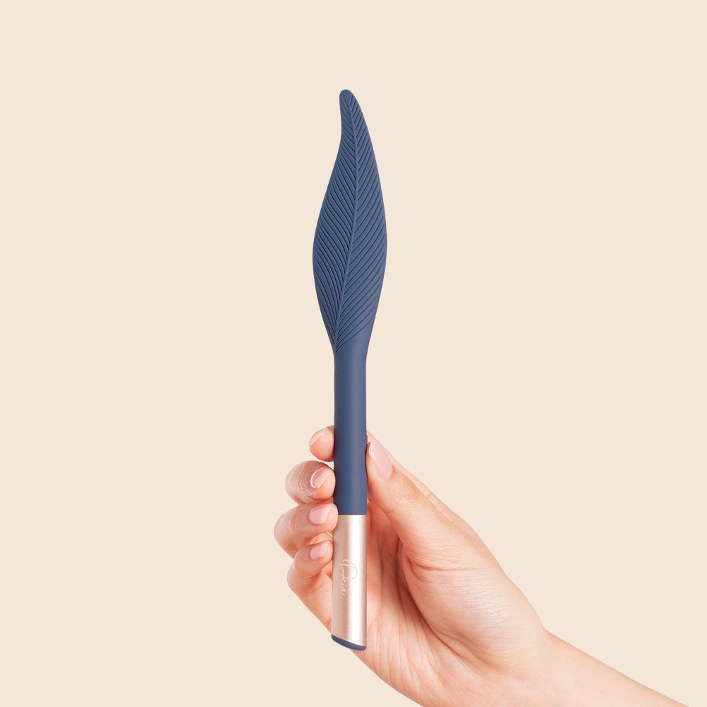 Deia The Feather Vibrating Tickler Titreşimli Tüy Vibratör