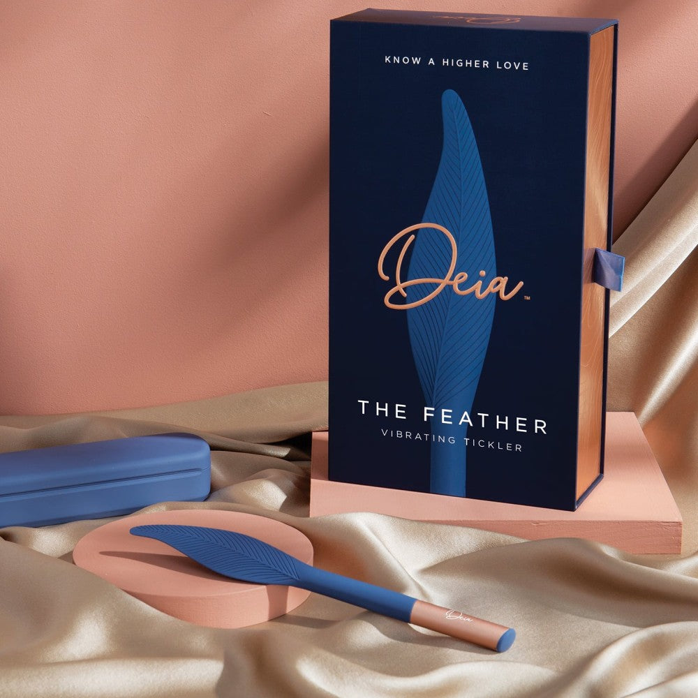 Deia The Feather Vibrating Tickler Titreşimli Tüy Vibratör