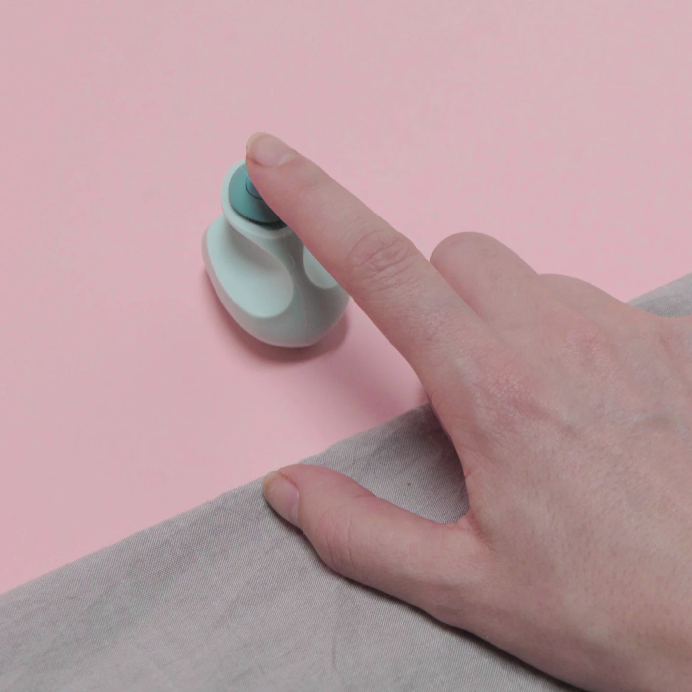 Dame Products Fin Finger Vibratör