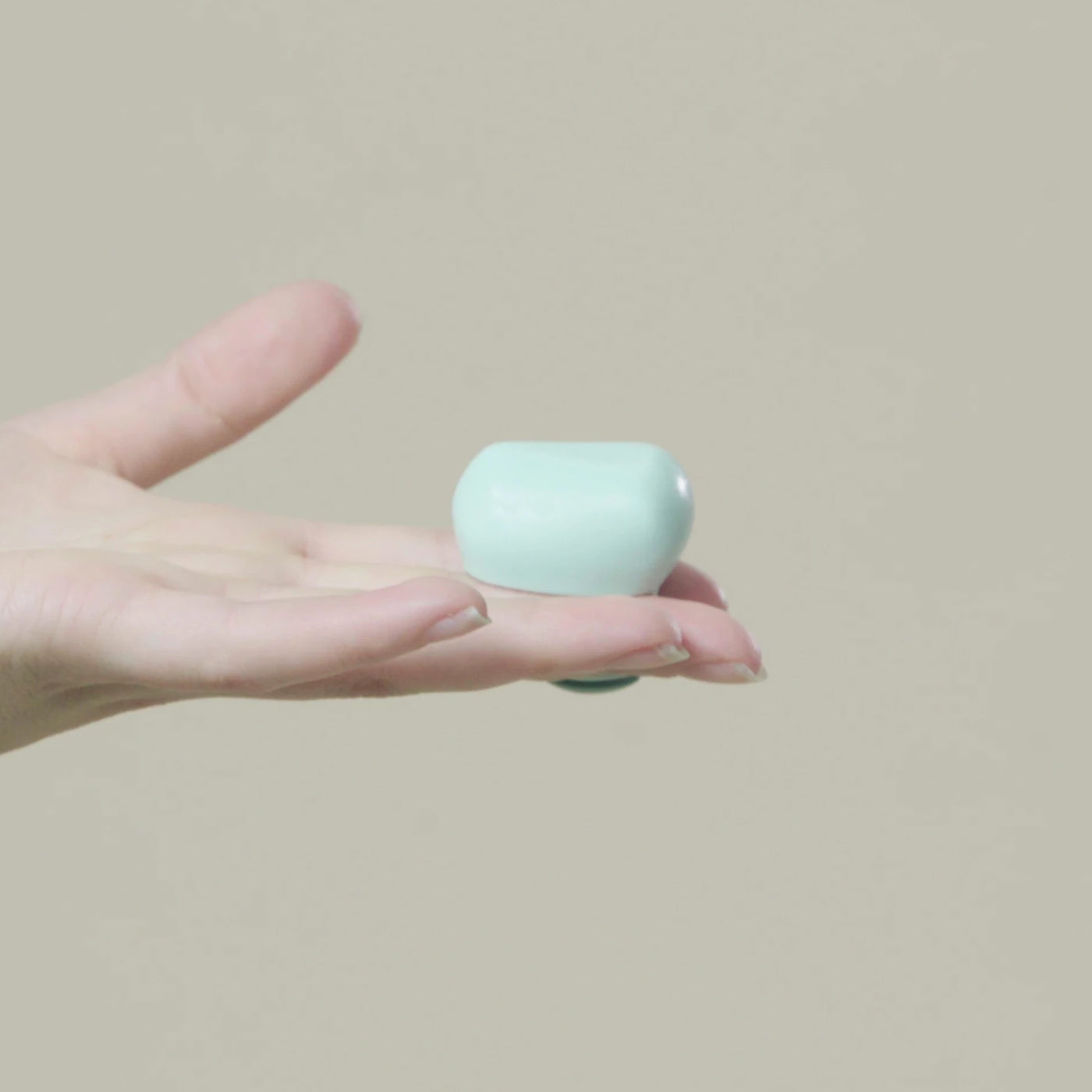 Dame Products Fin Finger Vibratör